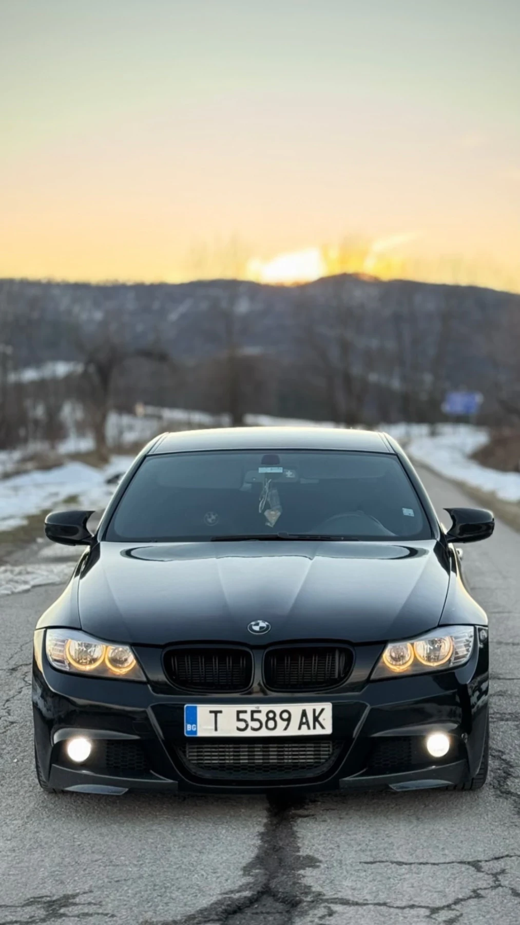 BMW 318 318D M Sport, снимка 11 - Автомобили и джипове - 53906588