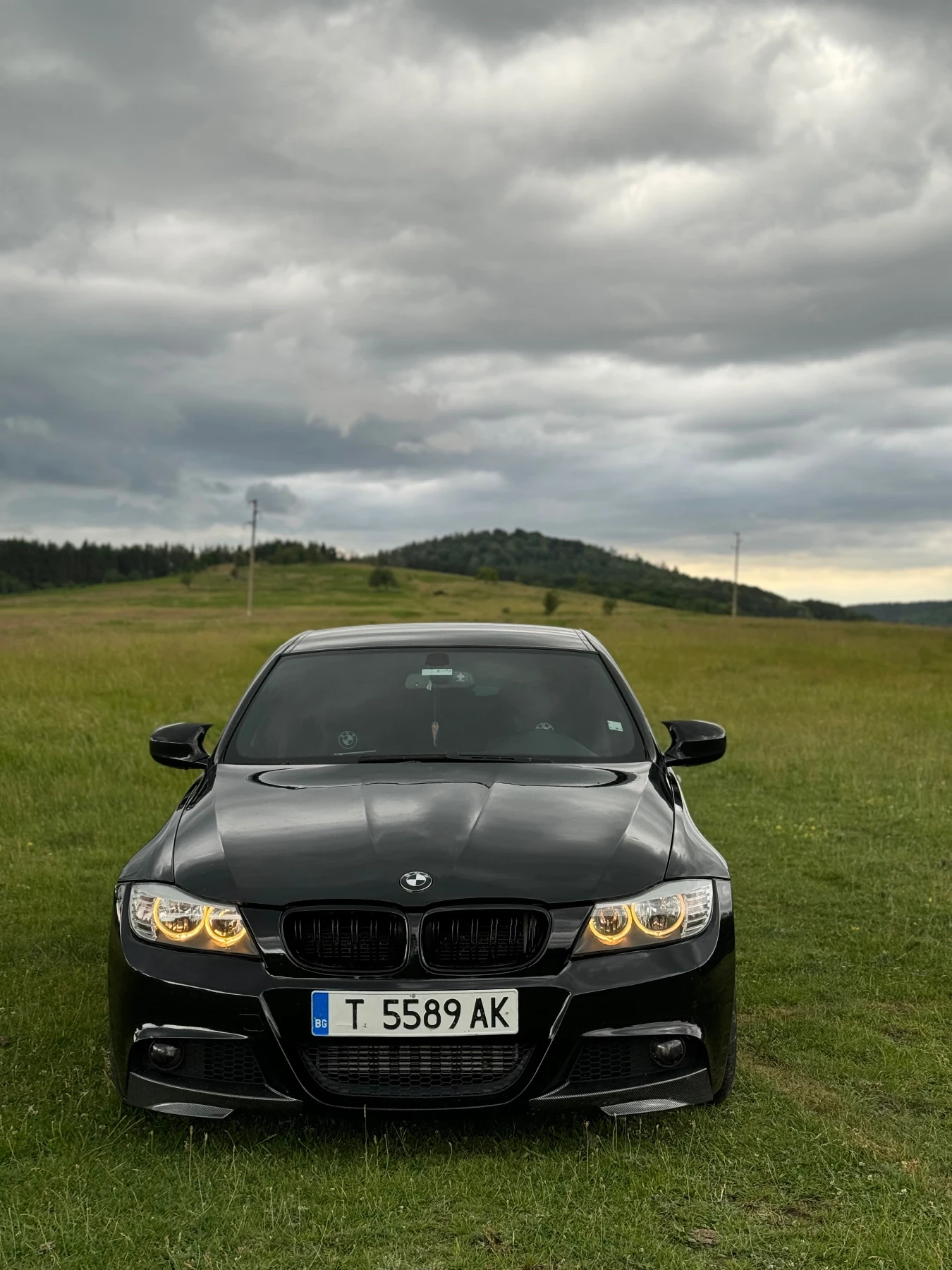 BMW 318 318D M Sport, снимка 14 - Автомобили и джипове - 53906588