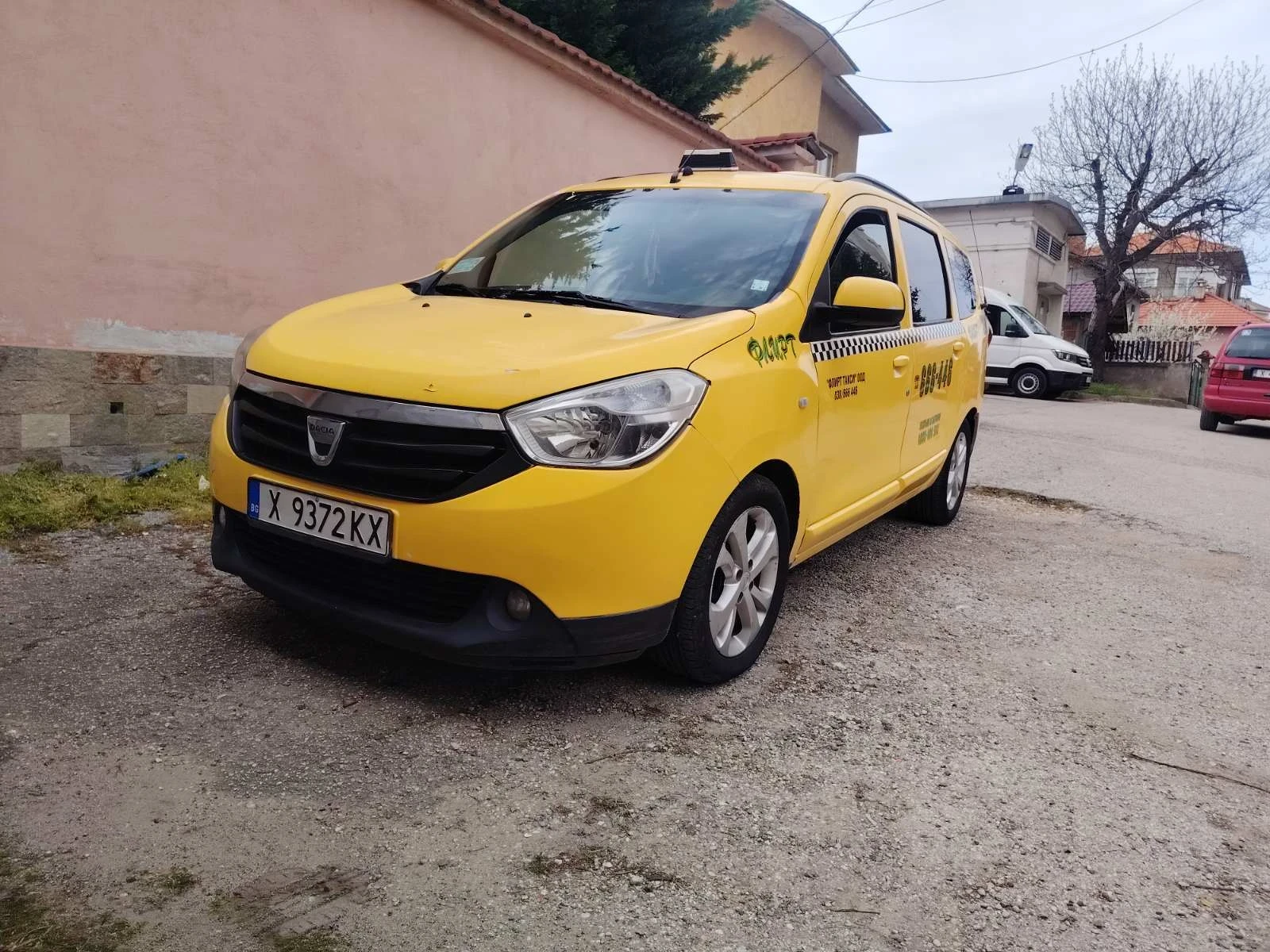 Dacia Lodgy, снимка 14 - Автомобили и джипове - 54208308