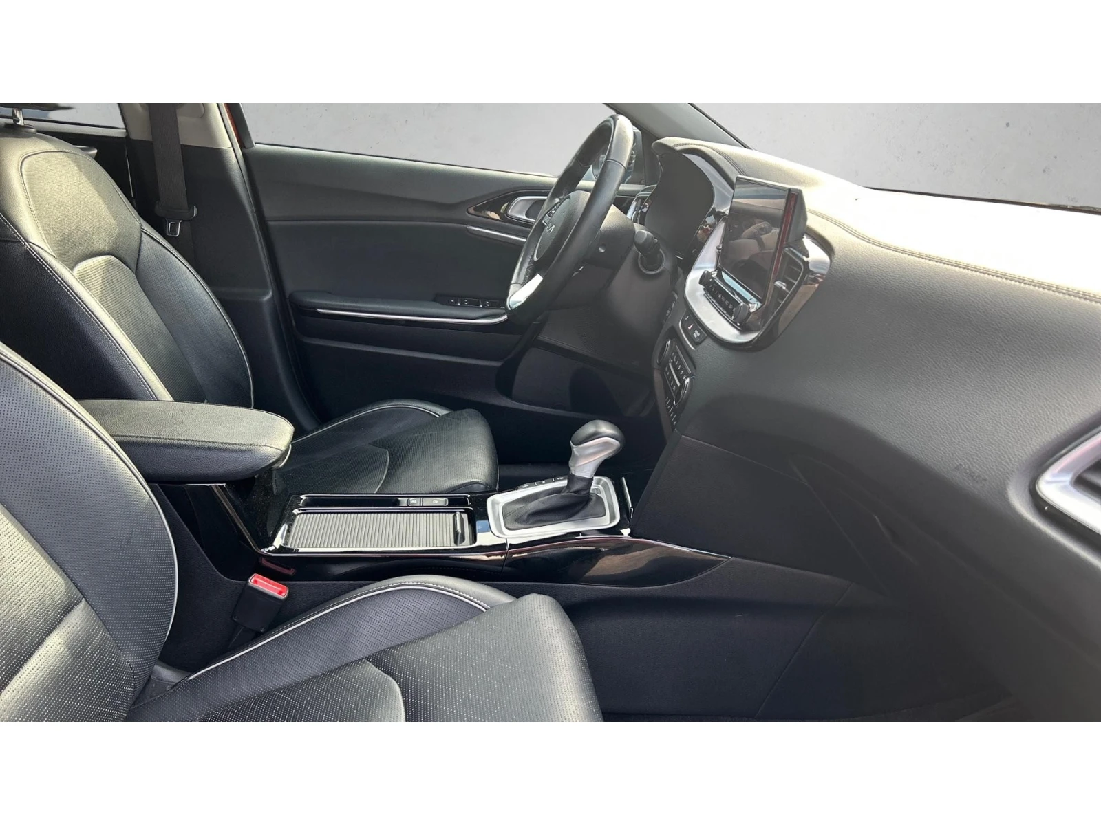 Kia XCeed 1.6 T-GDI  Гаранция, Месечна вноска от 262  , снимка 6 - Автомобили и джипове - 54227546