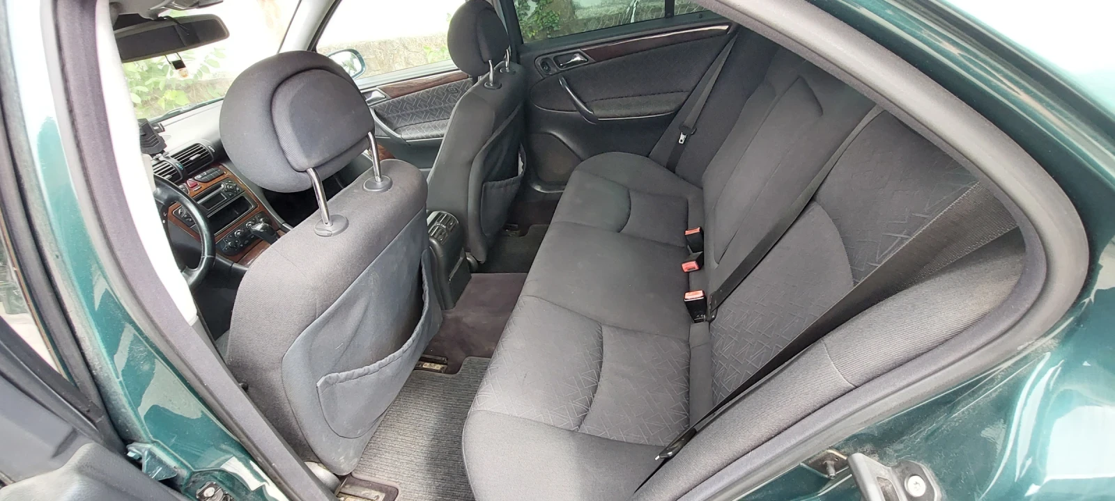 Mercedes-Benz C 200 Kompressor, снимка 12 - Автомобили и джипове - 54748846