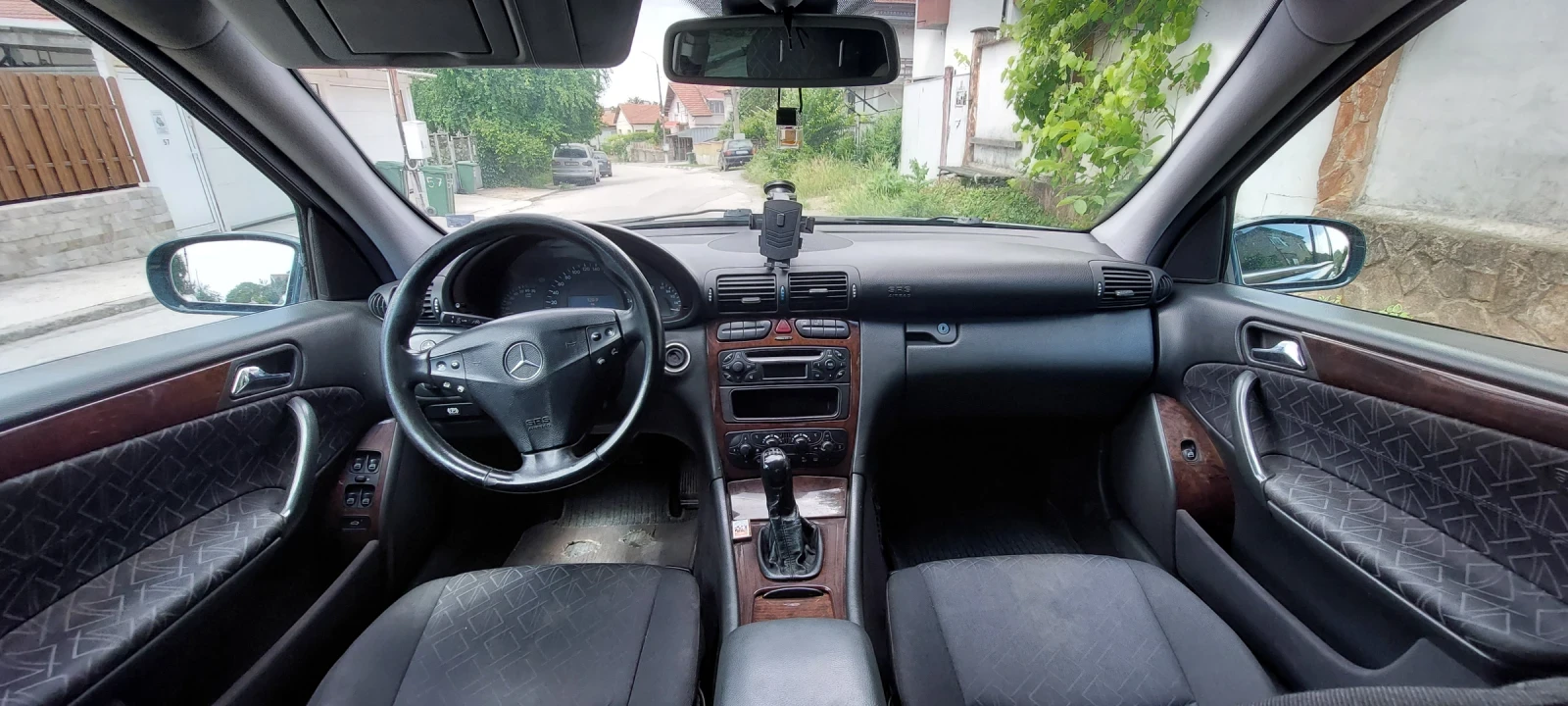 Mercedes-Benz C 200 Kompressor, снимка 9 - Автомобили и джипове - 54748846