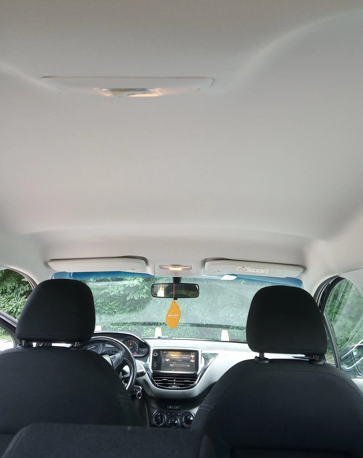 Peugeot 2008, снимка 11 - Автомобили и джипове - 54773272