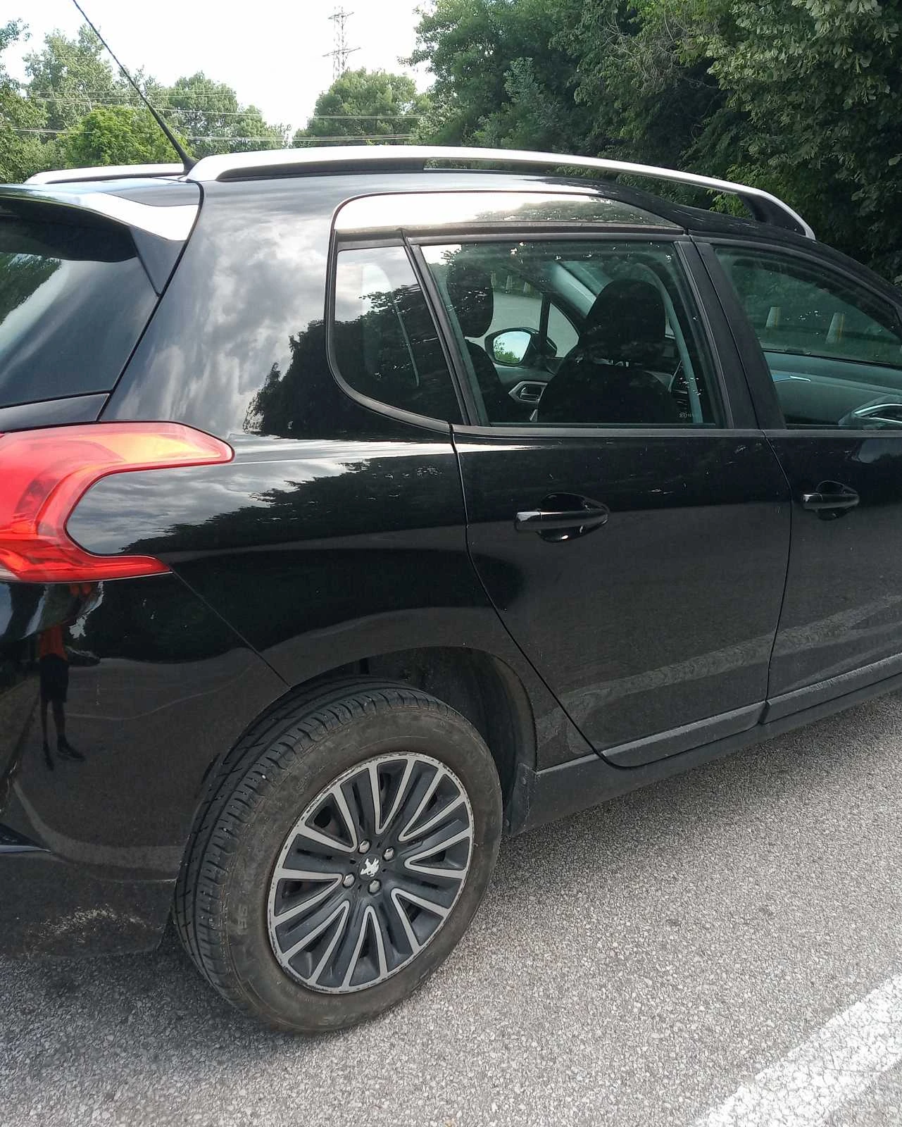Peugeot 2008, снимка 5 - Автомобили и джипове - 54773272