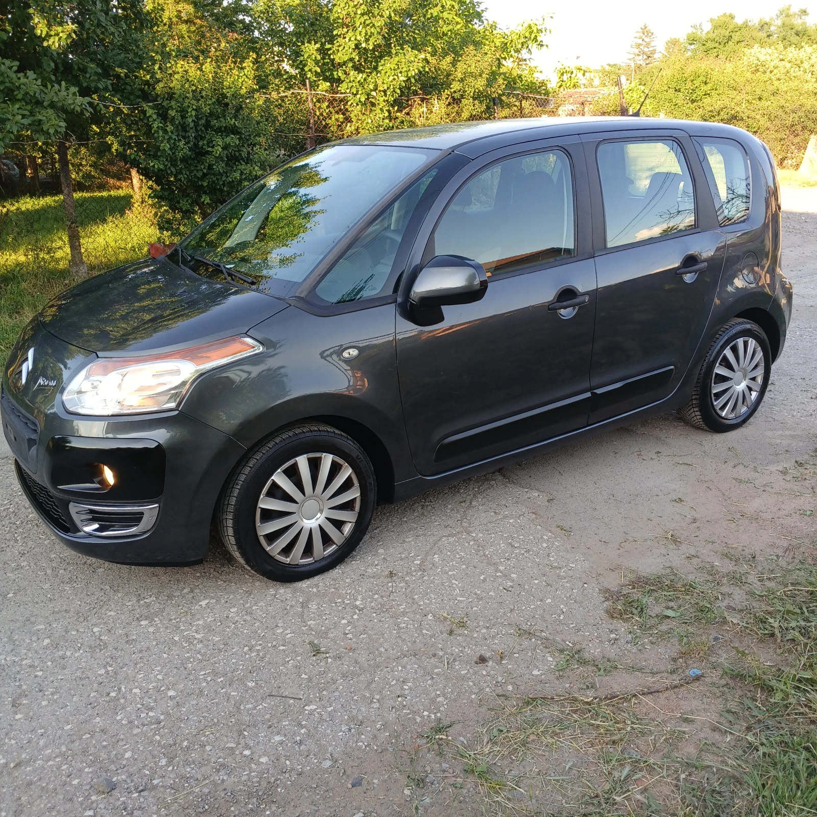 Citroen C3 Picasso 1.6 .HDI., снимка 4 - Автомобили и джипове - 54977668