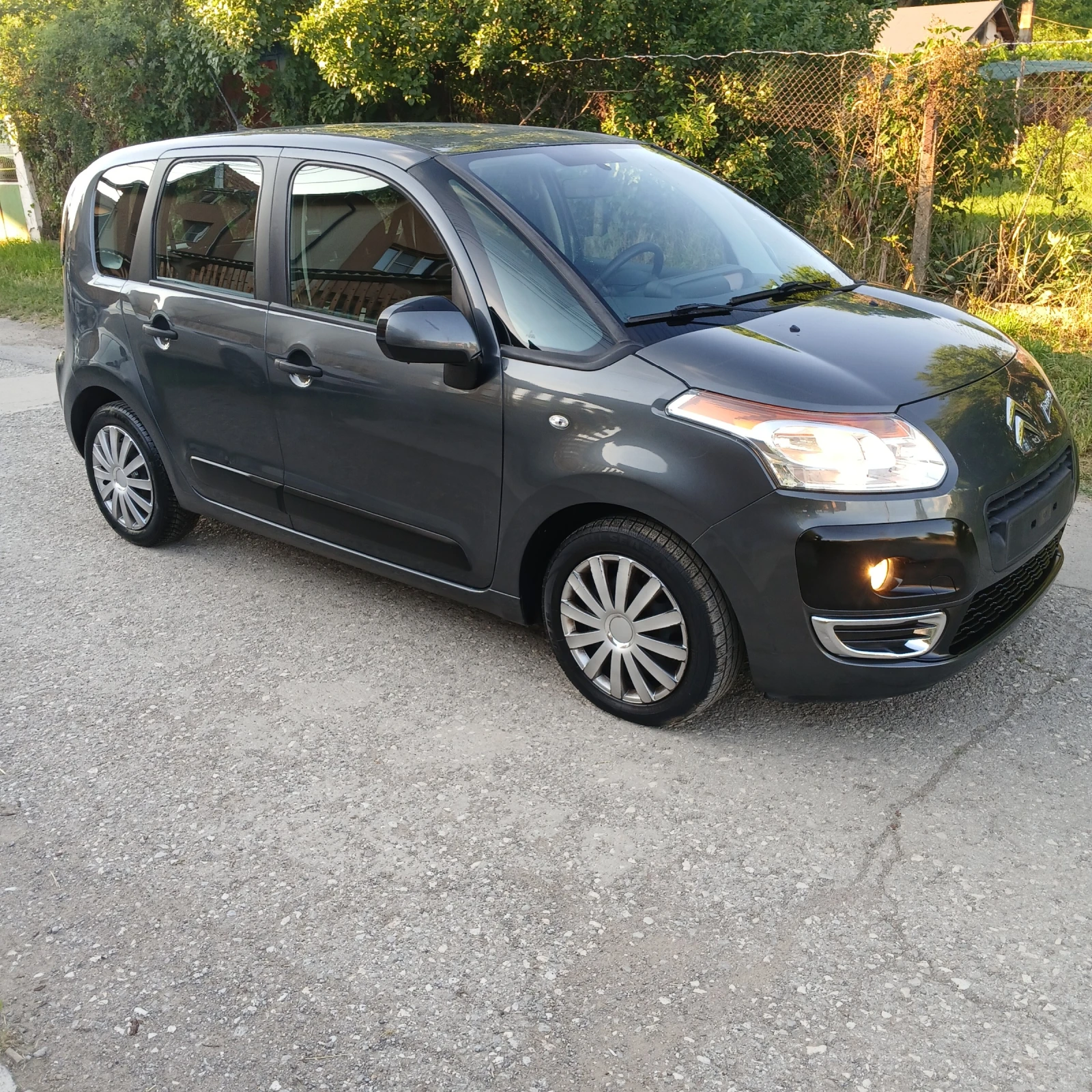 Citroen C3 Picasso 1.6 .HDI., снимка 2 - Автомобили и джипове - 54977668