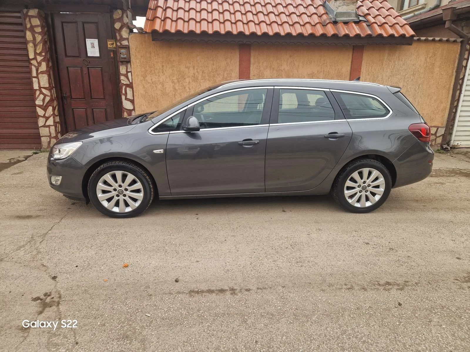 Opel Astra 1.7CDTI, снимка 3 - Автомобили и джипове - 54985461