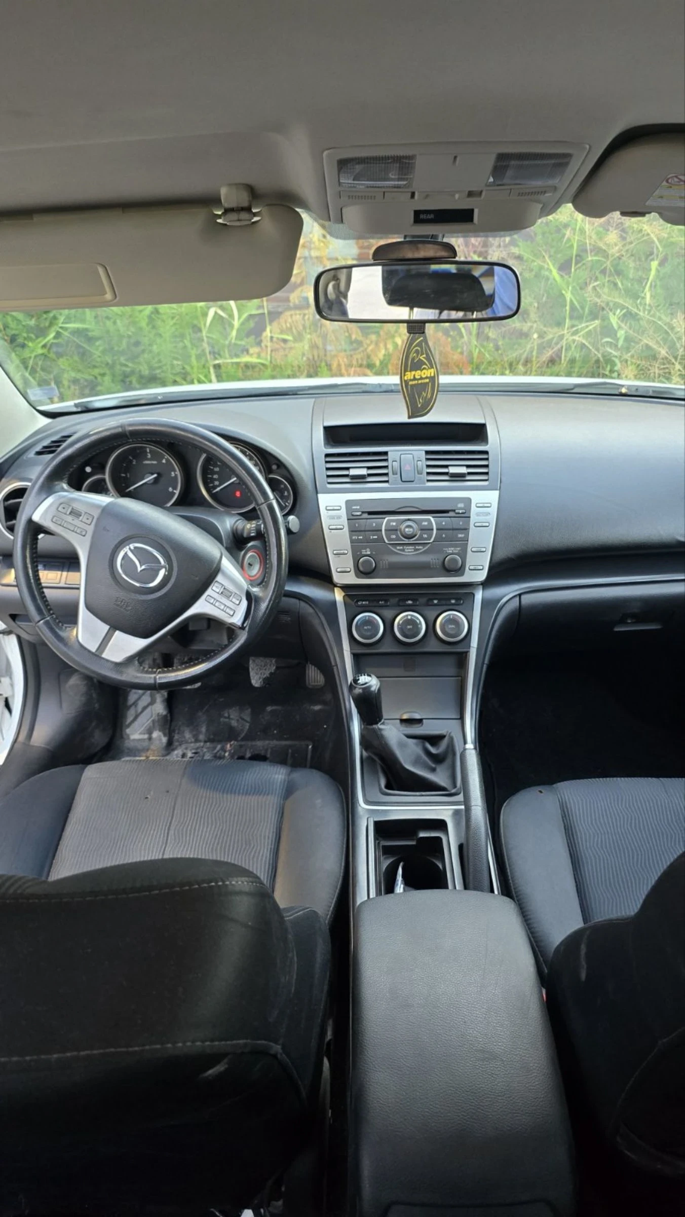 Mazda 6 2.0 Diesel, снимка 11 - Автомобили и джипове - 55248773