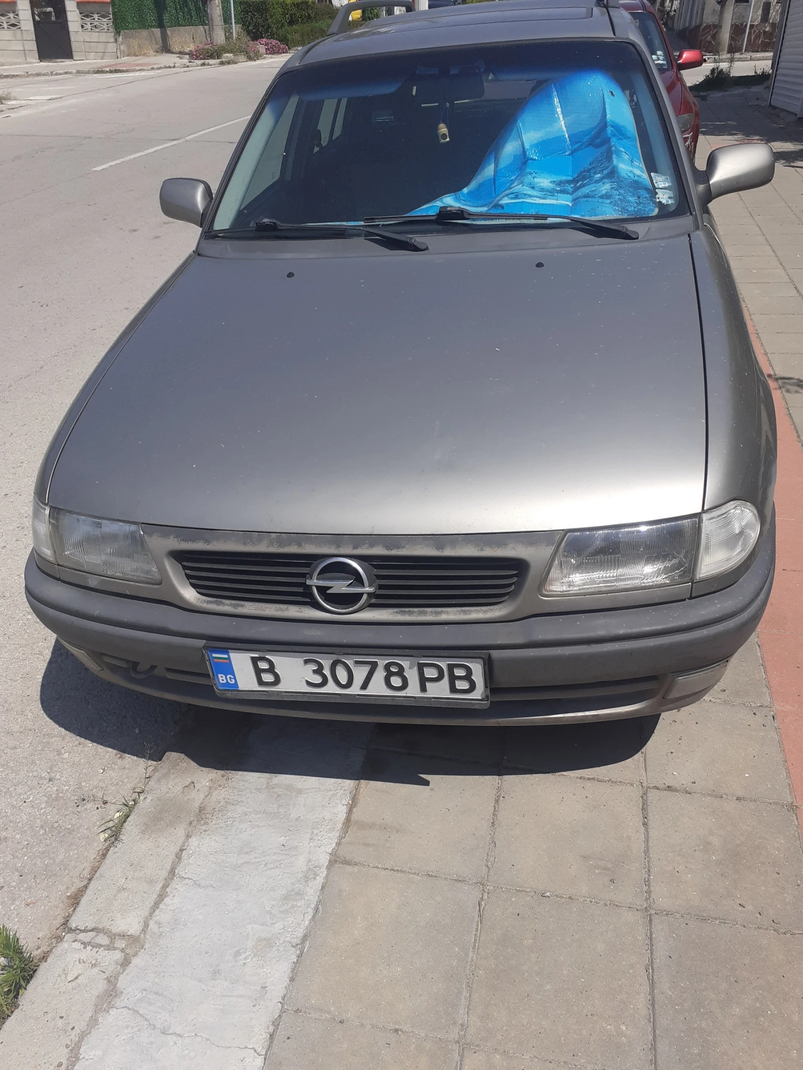 Opel Astra ф