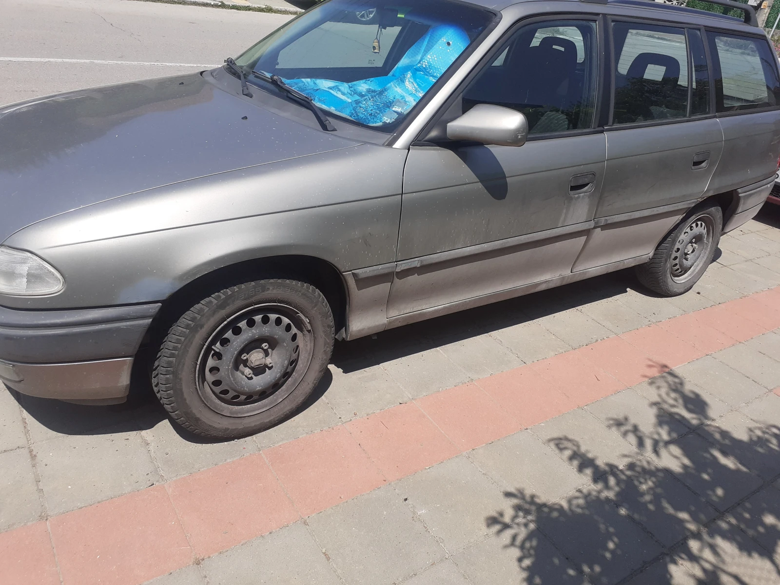Opel Astra ф, снимка 2 - Автомобили и джипове - 55364114