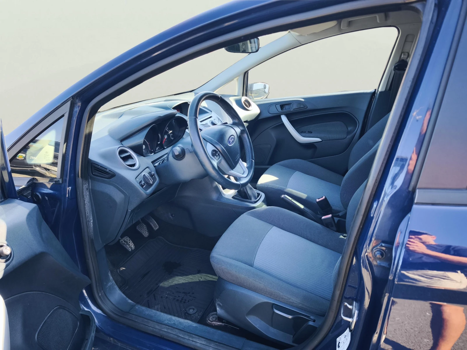 Ford Fiesta 1.25 Duratec, снимка 7 - Автомобили и джипове - 55631737