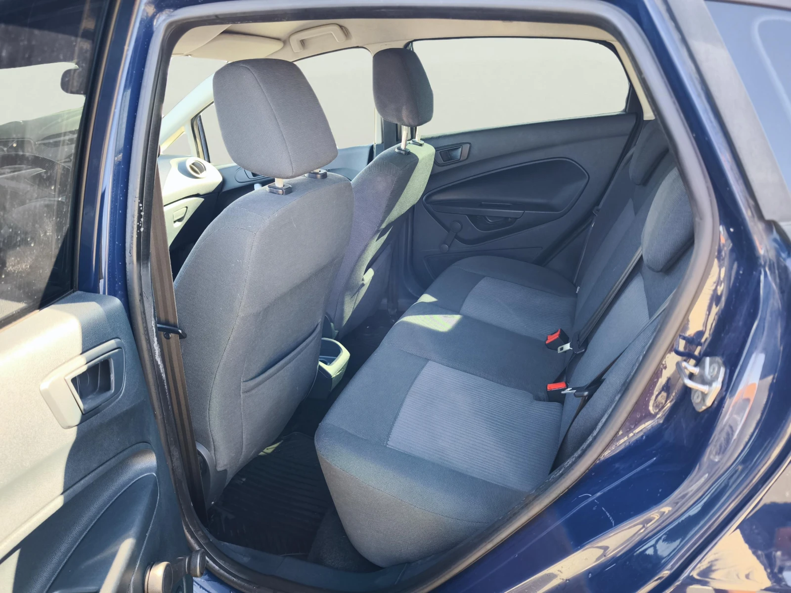 Ford Fiesta 1.25 Duratec, снимка 8 - Автомобили и джипове - 55631737