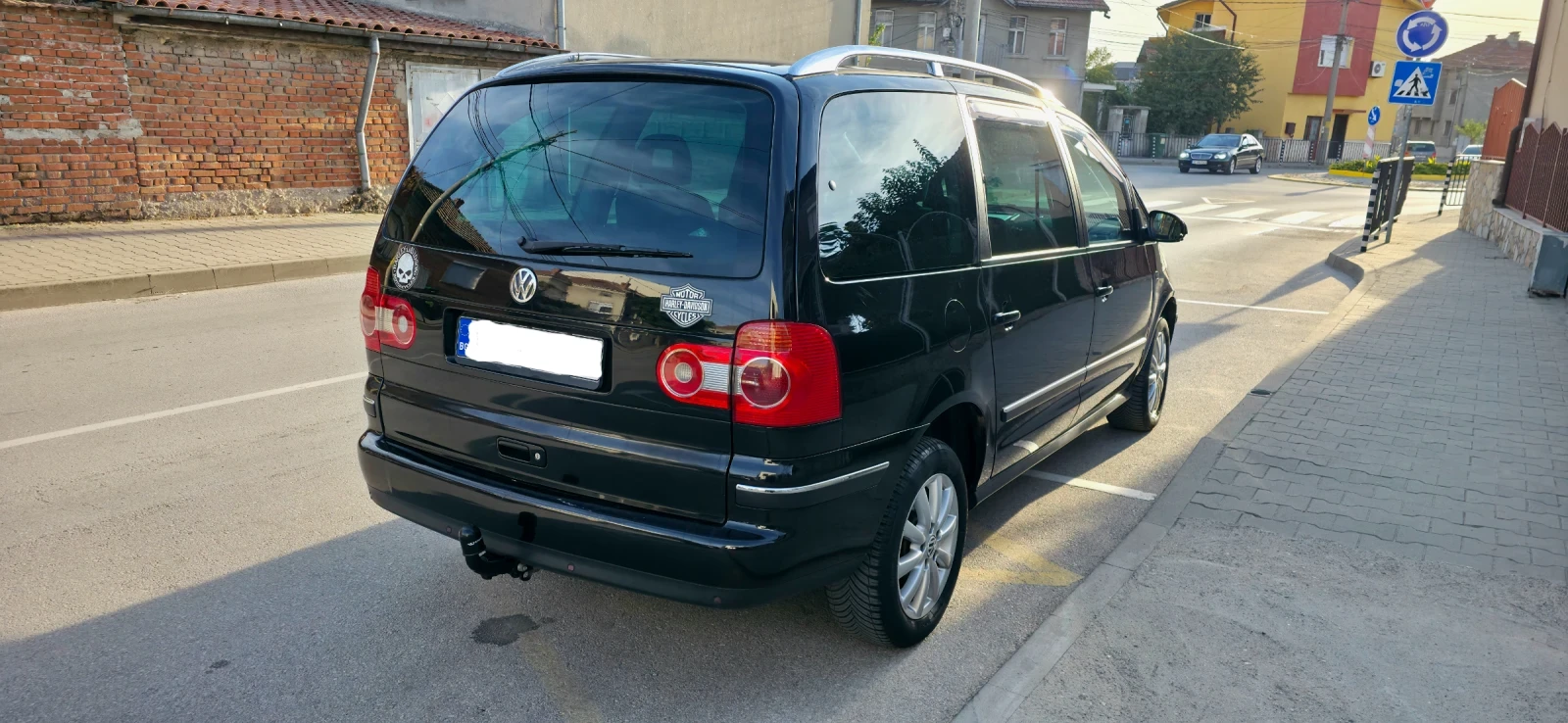 VW Sharan 2.0 TDI, снимка 4 - Автомобили и джипове - 56448632