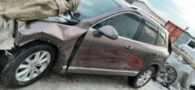 VW Touareg 3.0 tdi 239k. 2бр., снимка 6