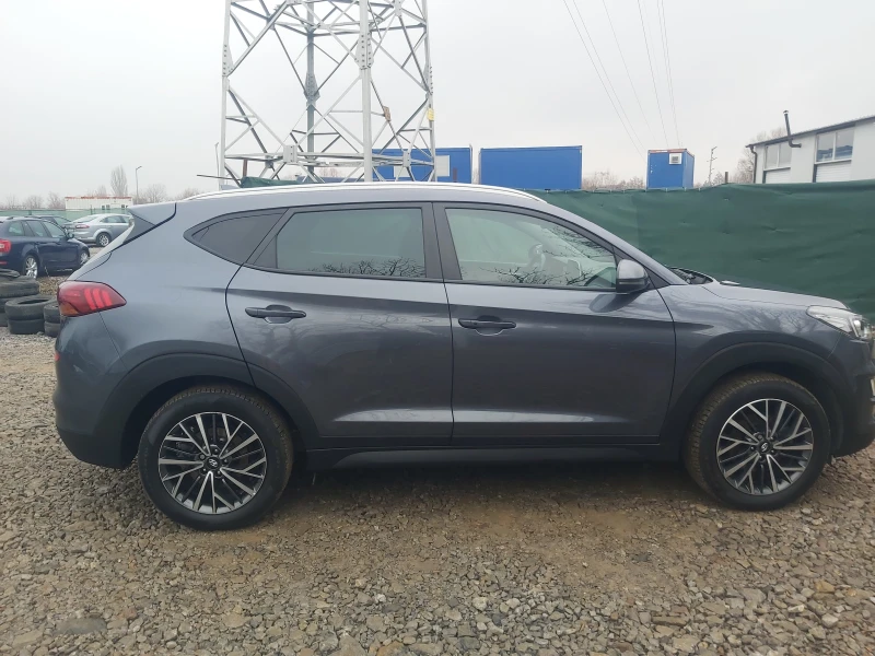 Hyundai Tucson 1.6 crdi, снимка 3 - Автомобили и джипове - 52427804