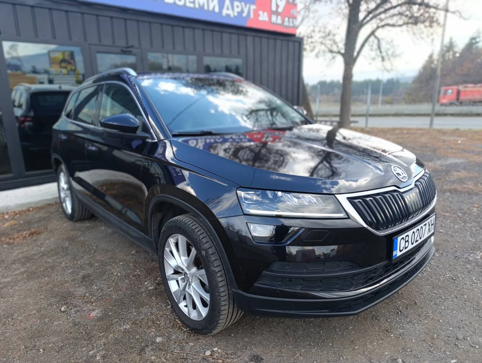 Skoda Karoq 2.0 TDI 4X4 Sportline - изображение 3