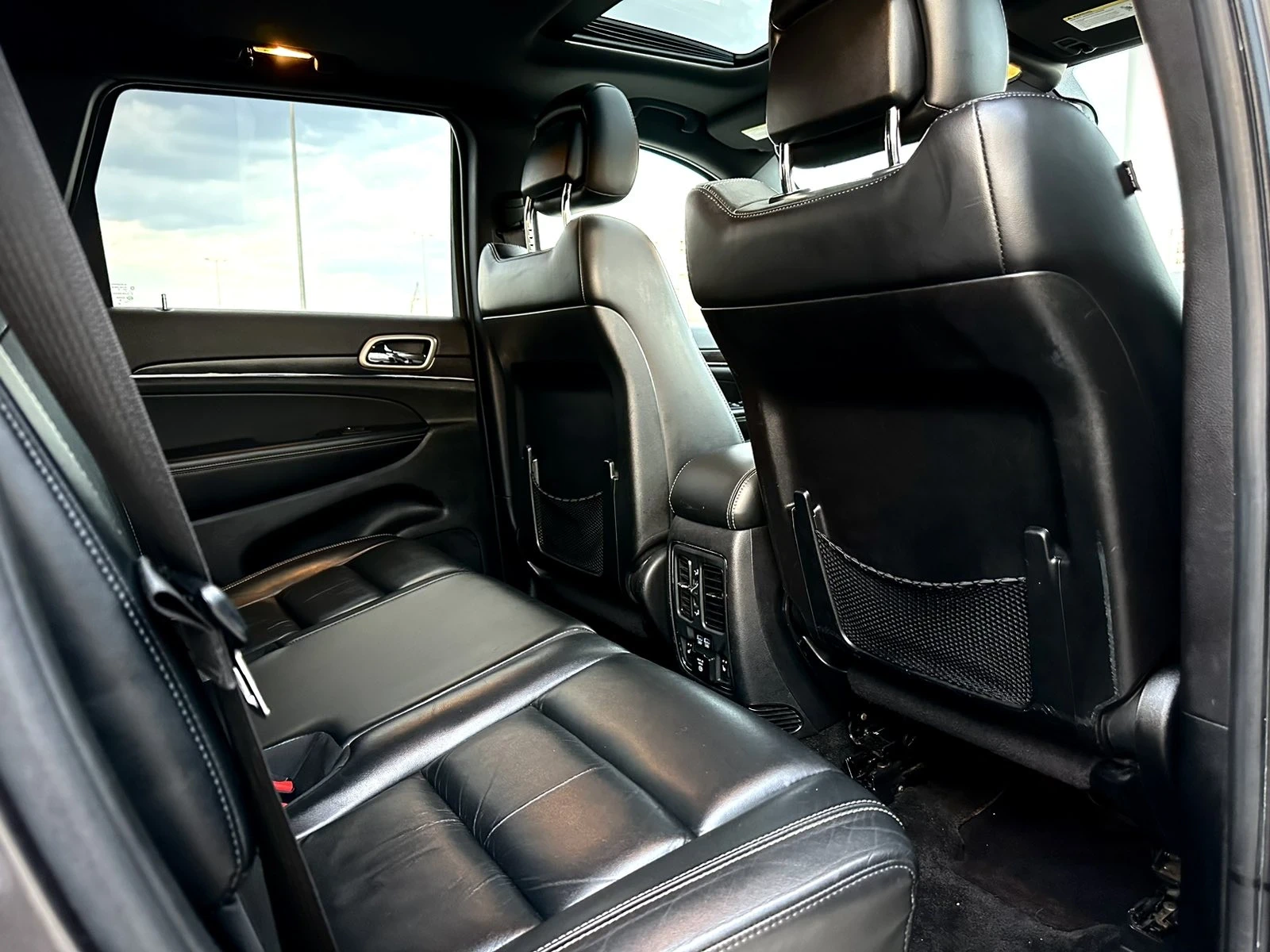 Jeep Grand cherokee  LIMITED 3.6 бензин/газ - изображение 6