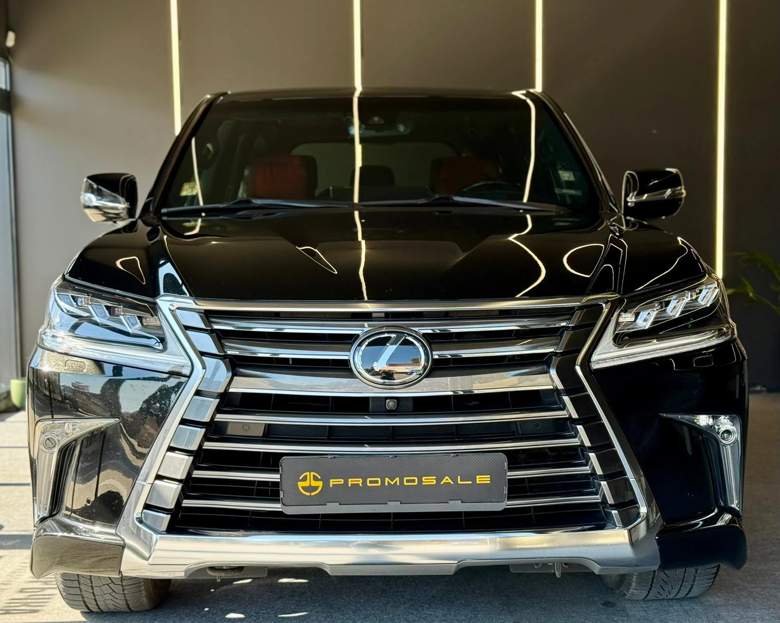 Lexus LX 570 Full* Въздух* CarPlayBox* Лизинг* TV* 8-местен - изображение 2