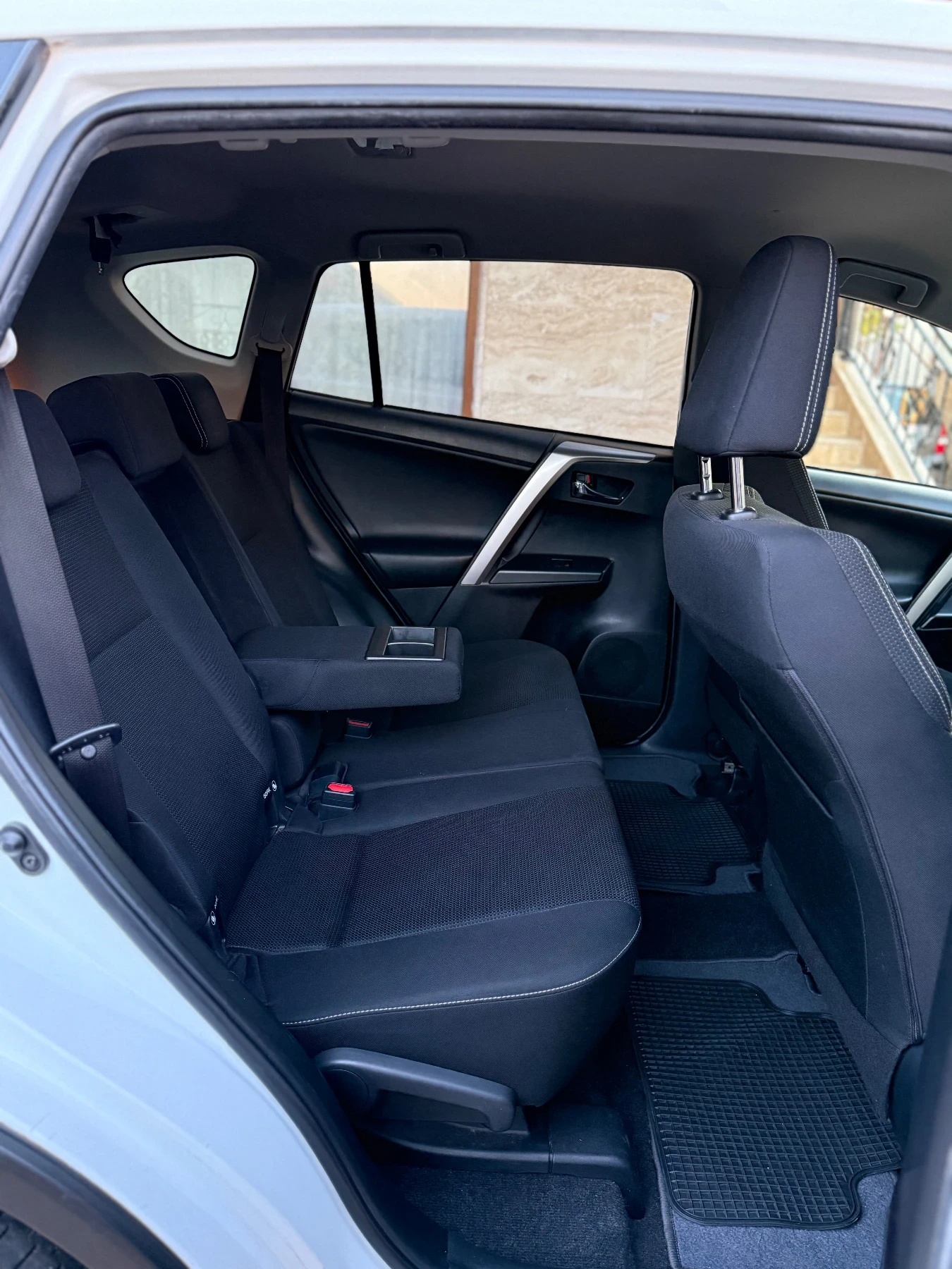 Toyota Rav4 2.0i 4Х4 ГЕРМАНИЯ 100% РЕАЛЕН ВИДЕО ЛИЗИНГ - изображение 10