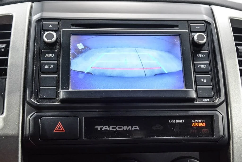 Toyota Tacoma АвтоКредит* (ЦЕНА ДО БГ), снимка 13 - Автомобили и джипове - 54068287