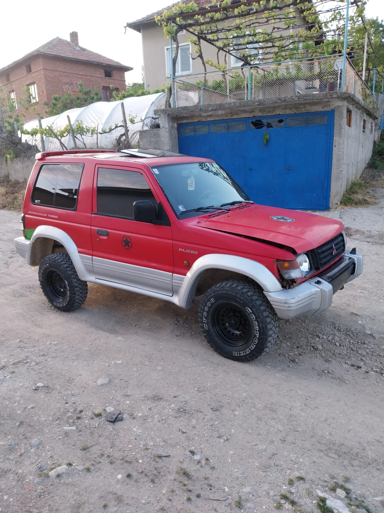 Mitsubishi Pajero Ръчка селект , снимка 3 - Автомобили и джипове - 54444372