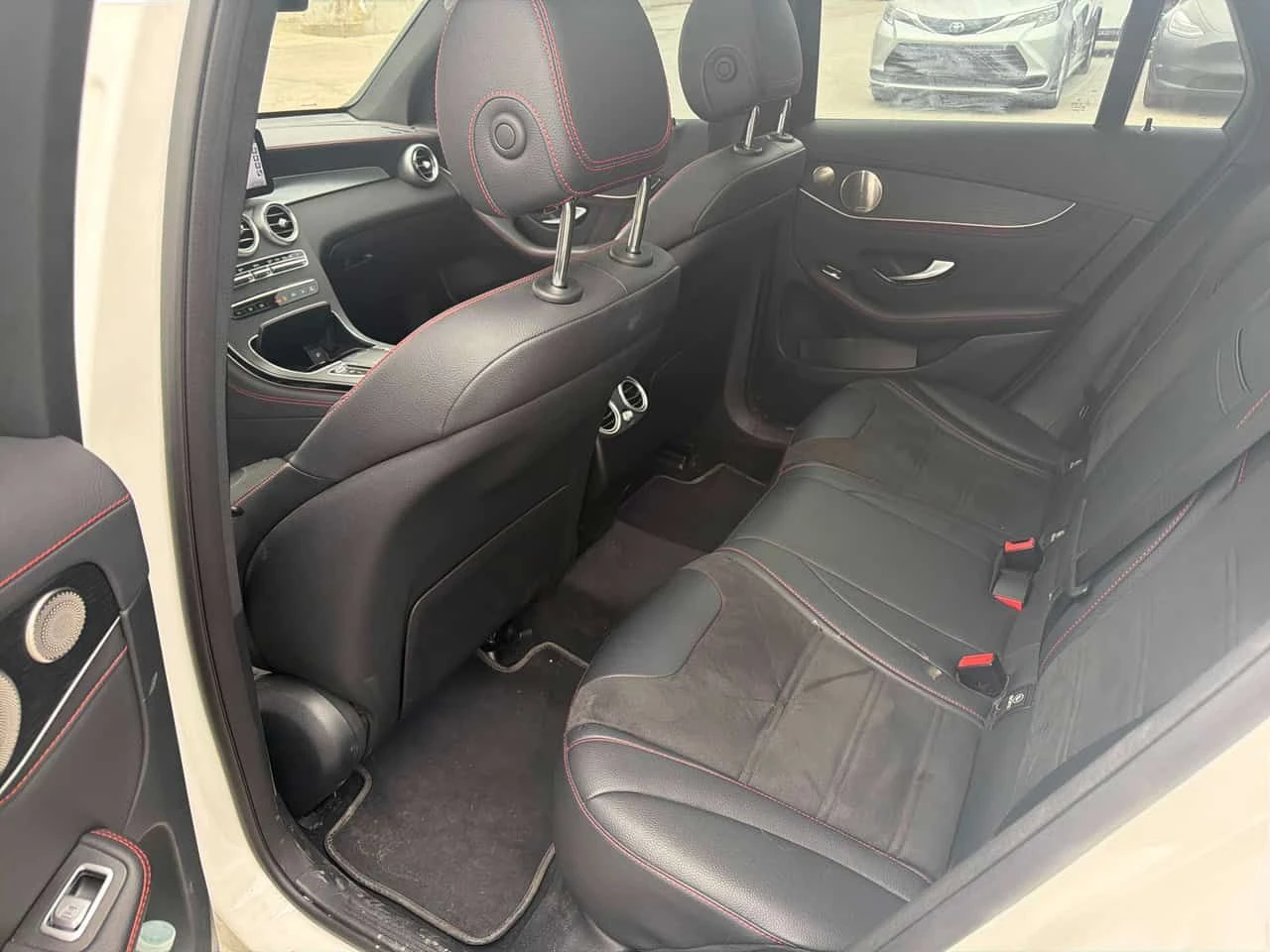 Mercedes-Benz GLC 43 AMG ПОДГРЕВИ * BURMESTER * 360 * PANO * CARFAX, снимка 10 - Автомобили и джипове - 54556879