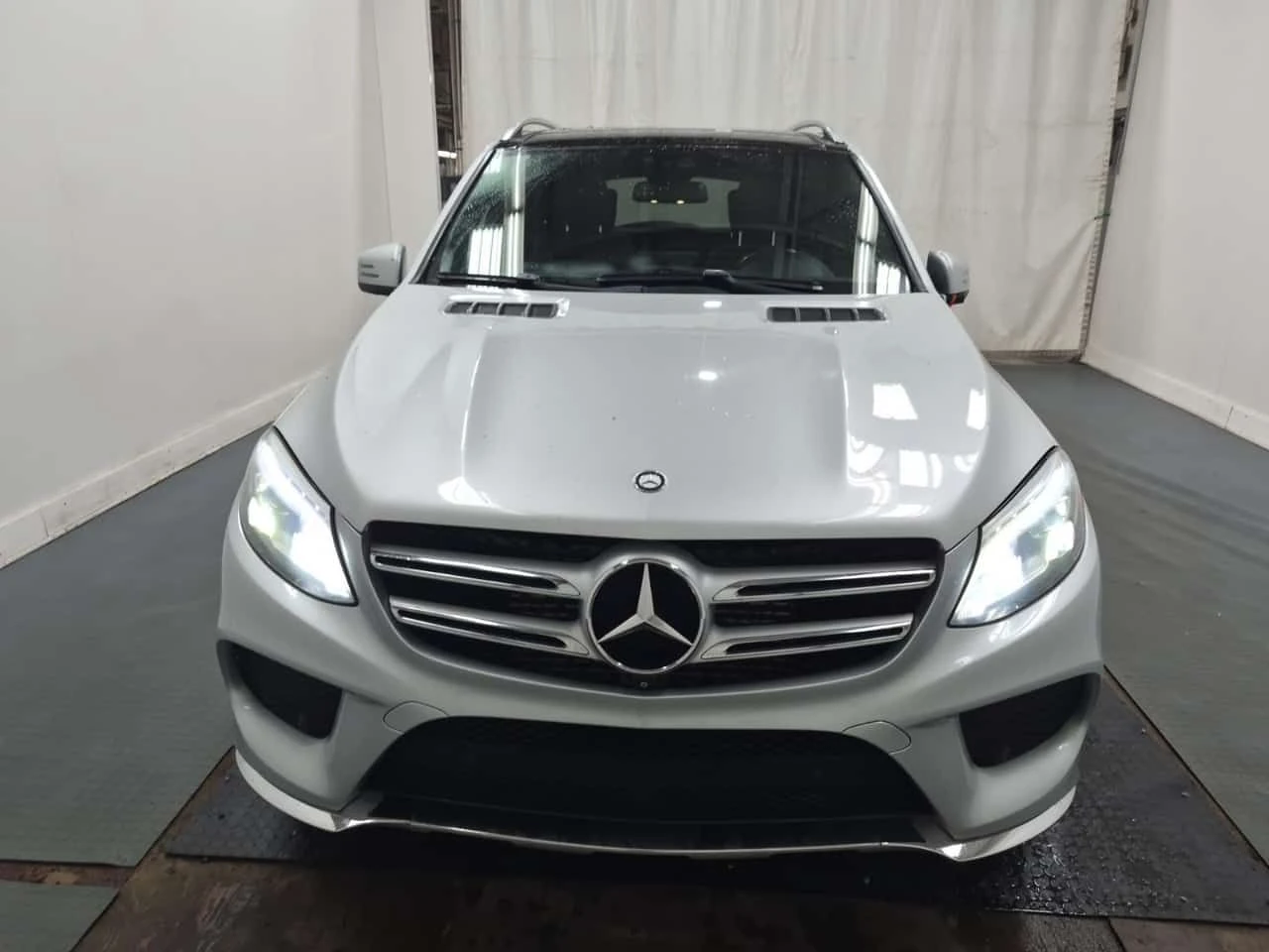 Mercedes-Benz GLE 350 * DIESEL * CARFAX * 2 КЛЮЧА * ПАНОРАМА * , снимка 5 - Автомобили и джипове - 55056891