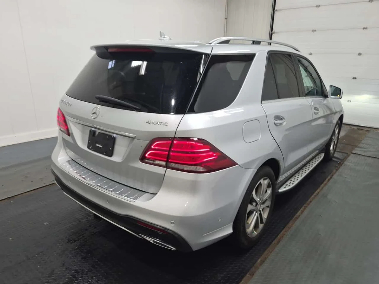 Mercedes-Benz GLE 350 * DIESEL * CARFAX * 2 КЛЮЧА * ПАНОРАМА * , снимка 3 - Автомобили и джипове - 55056891
