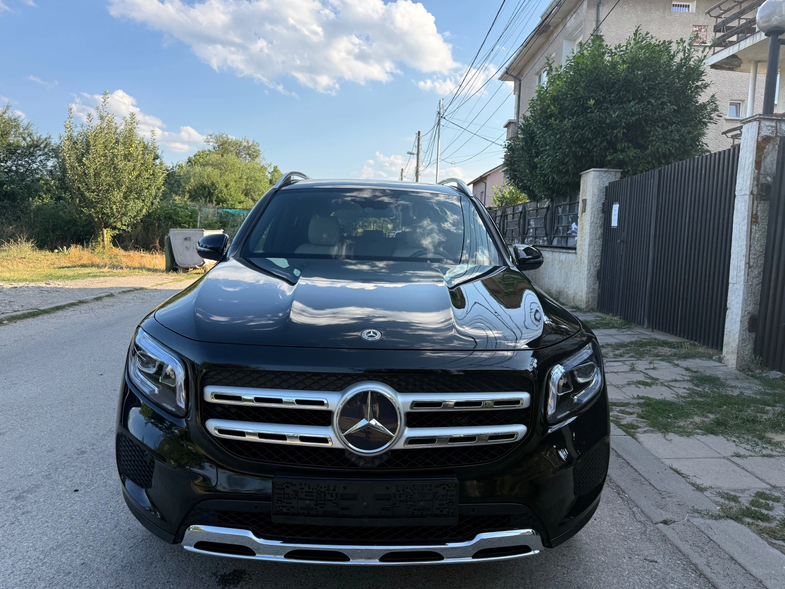 Mercedes-Benz GLB 200, снимка 2 - Автомобили и джипове - 55619277