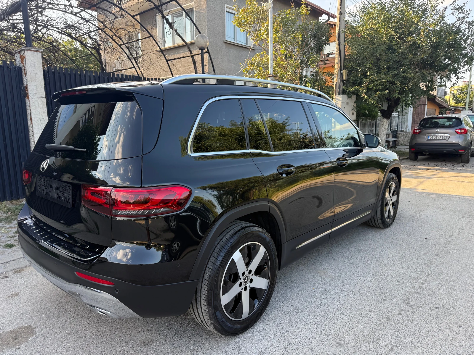 Mercedes-Benz GLB 200, снимка 6 - Автомобили и джипове - 55619277