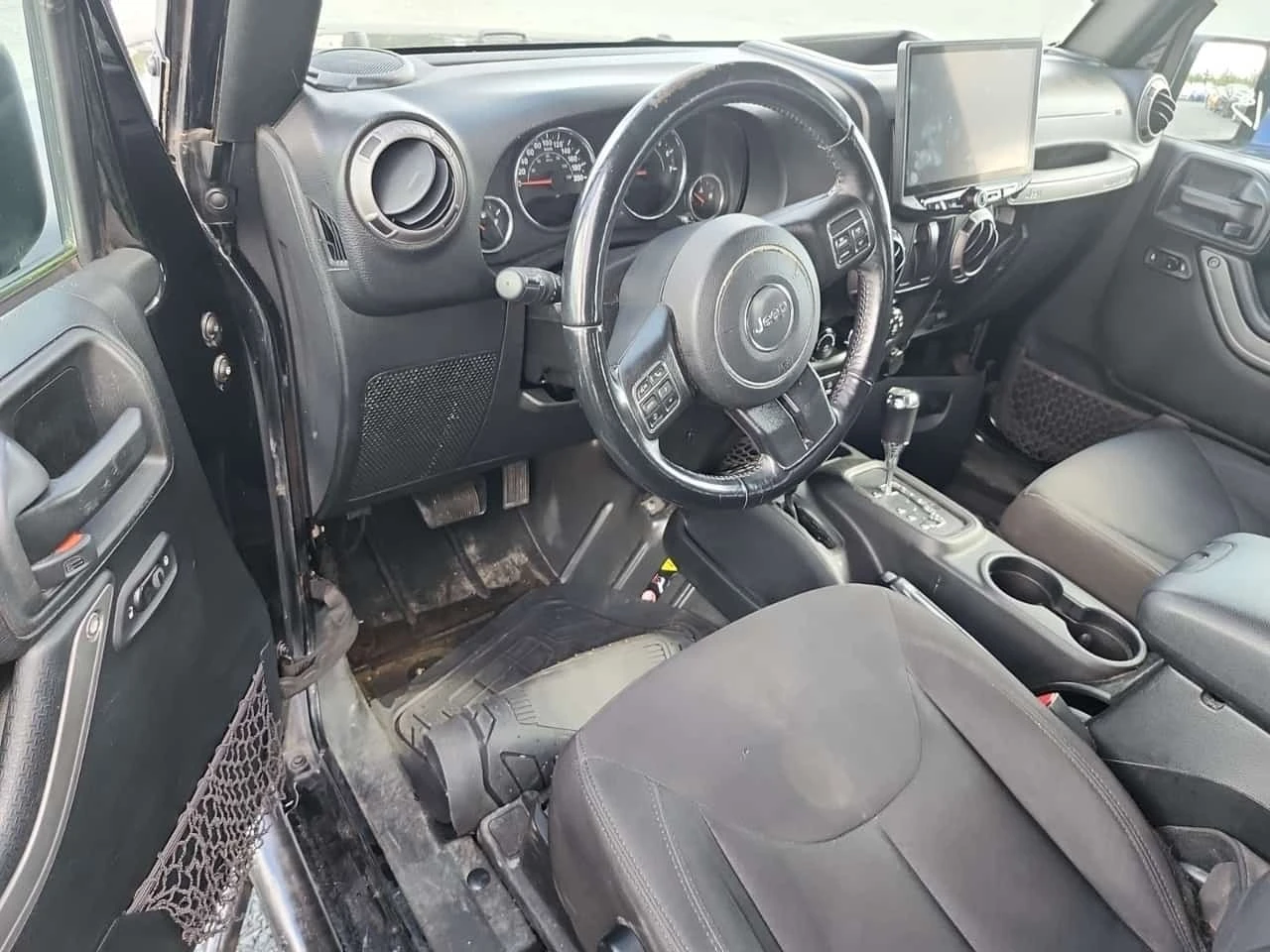 Jeep Wrangler * SPORT * CARFAX * ФИНАНСИРАНЕ, снимка 10 - Автомобили и джипове - 55750697