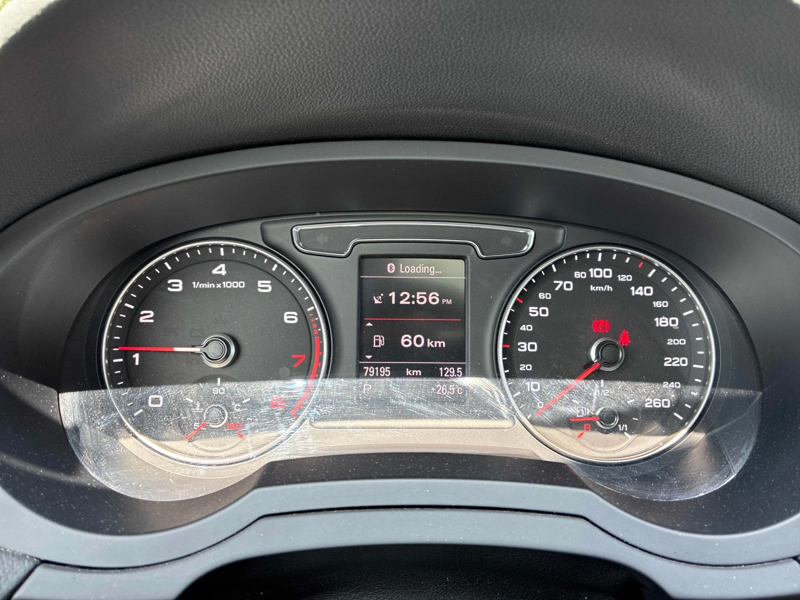 Audi Q3 Technik/CAMERA/BOSE/CARFAX/АВТОКРЕДИТ, снимка 8 - Автомобили и джипове - 55830910
