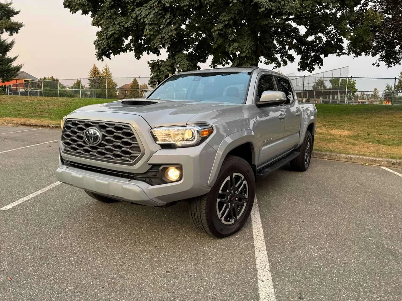Toyota Tacoma 4x4 Double Cab SB * CARFAX * ФИНАНСИРАНЕ