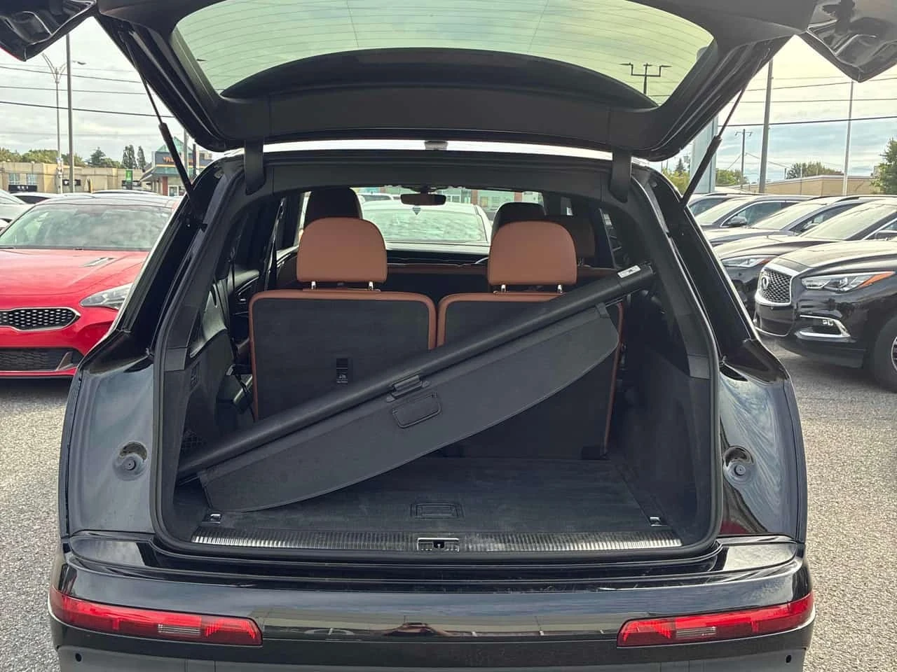 Audi Q7 * Komfort * CARFAX * ���� �� �� | Mobile.bg � ����������� 13