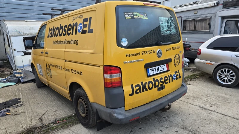 VW Transporter T5 2008г 1.9 TDI 105 к.с без ръжда, снимка 3 - Бусове и автобуси - 52753105