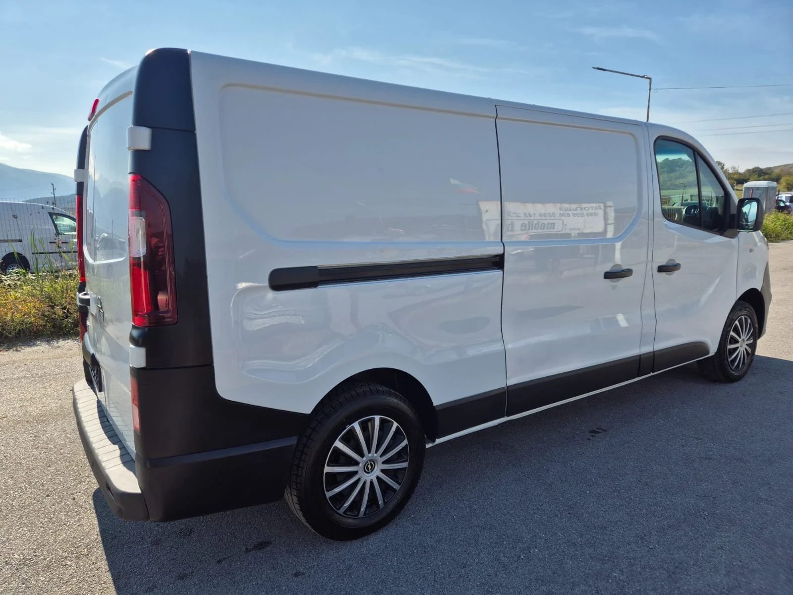 Opel Vivaro 1.6 TDCI - изображение 5