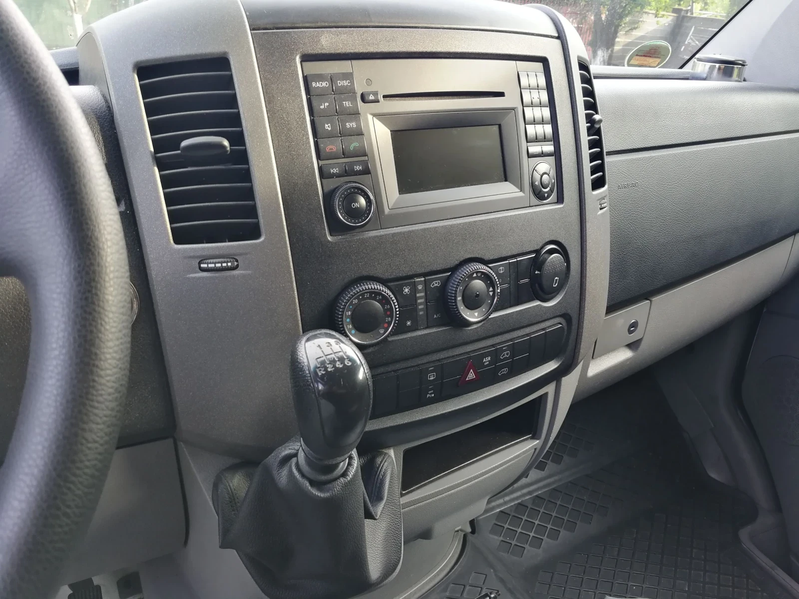 Mercedes-Benz Sprinter 211 CDI | Mobile.bg � ����������� 15
