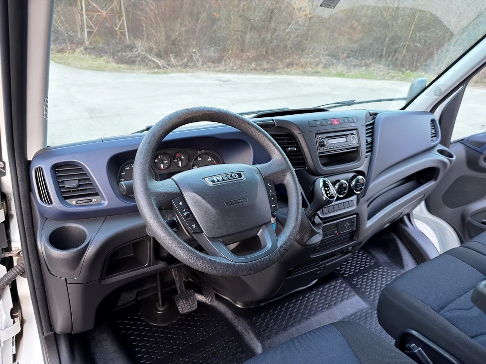 Iveco Daily 50C18* HI-MATIC* КЛИМА* ДВ.ПАКЕТ РЕСОРИ* 3.5т N1 - изображение 10