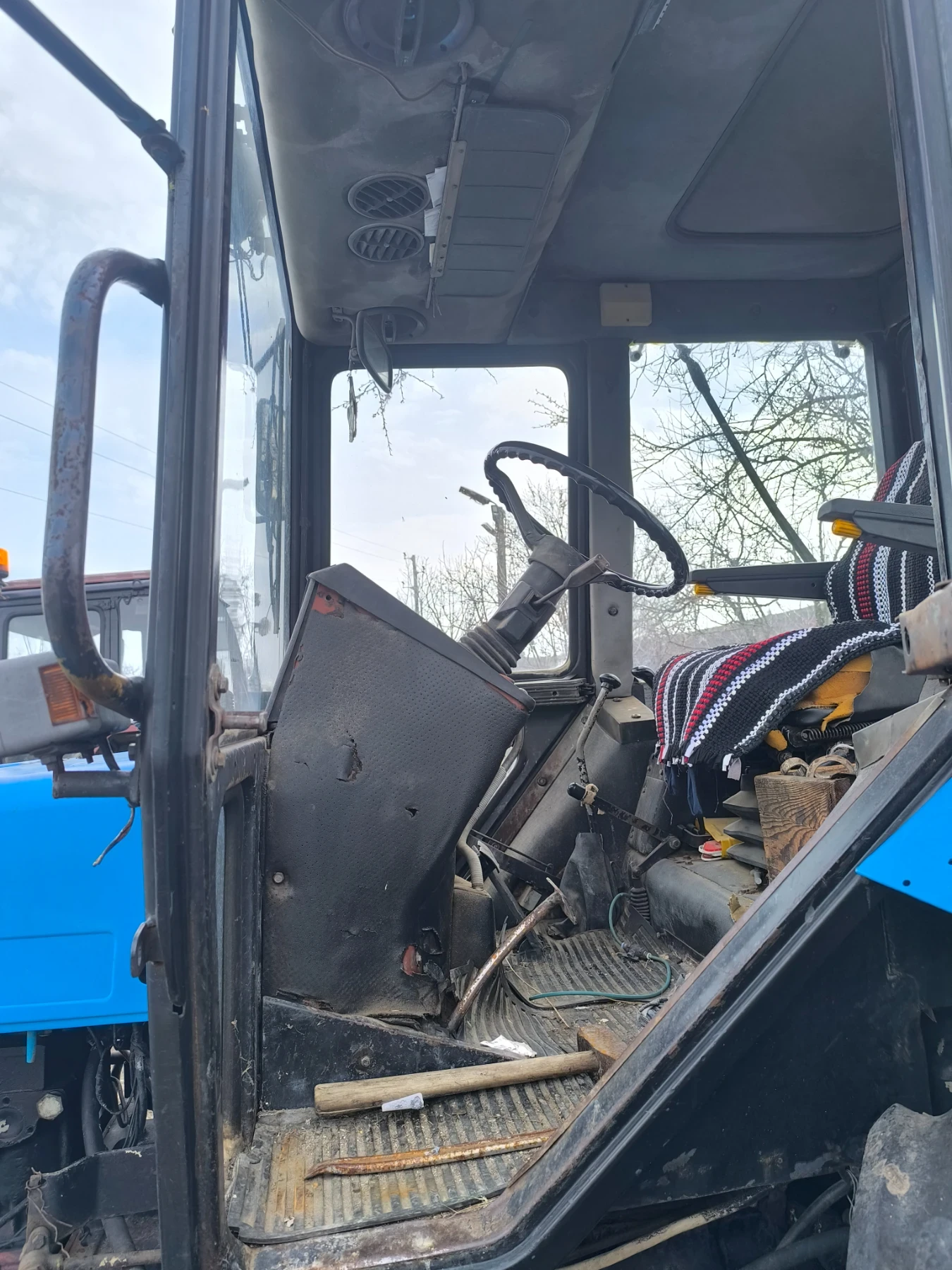 Трактор Беларус, снимка 12 - Селскостопанска техника - 53989650