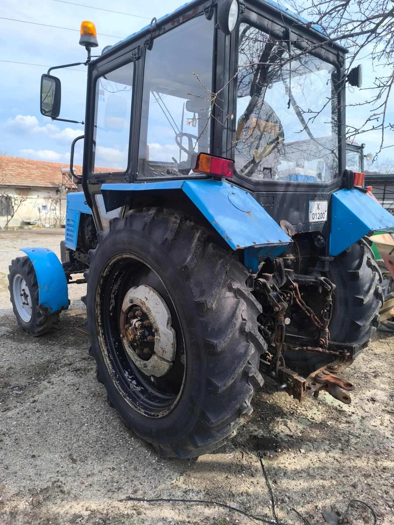 Трактор Беларус, снимка 10 - Селскостопанска техника - 53989650