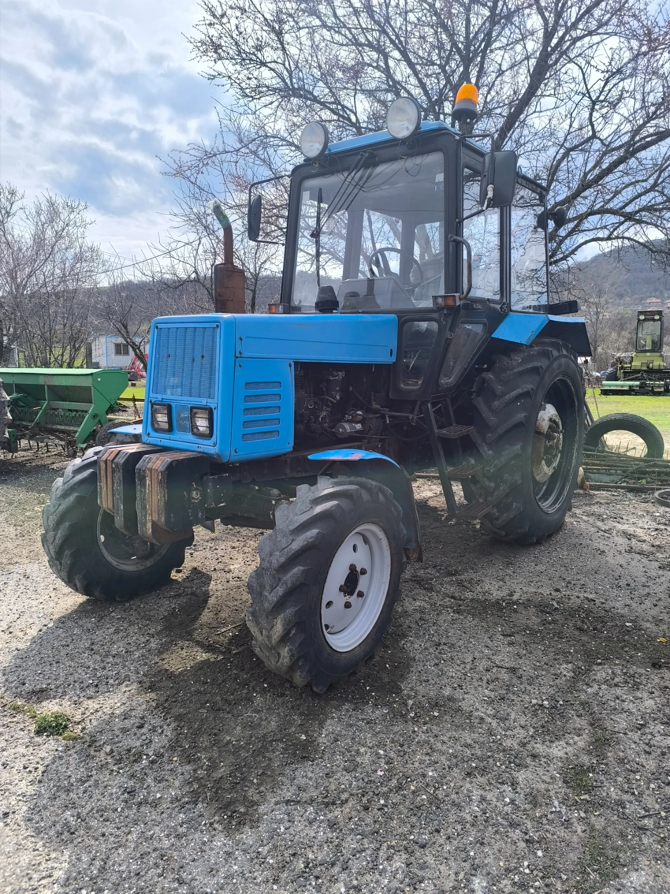 Трактор Беларус, снимка 8 - Селскостопанска техника - 53989650