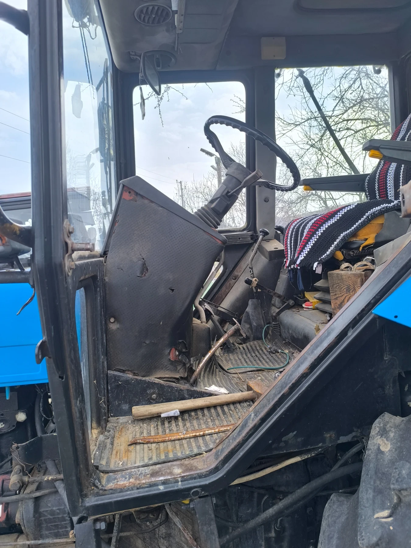 Трактор Беларус, снимка 11 - Селскостопанска техника - 53989650