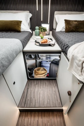 ������ Mobilvetta KEA i86 180�.�. ��8 2026  | Mobile.bg � ����� ������ 11