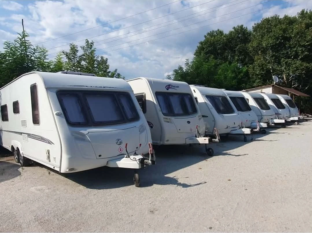 Каравана Swift Conqueror, снимка 4 - Каравани и кемпери - 55726936