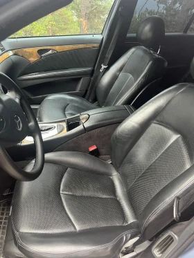 Mercedes-Benz E 320, снимка 8