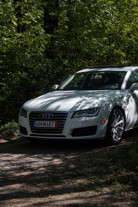 Audi A7 3.0TFSI Premium Plus , снимка 8 - Автомобили и джипове - 45303507