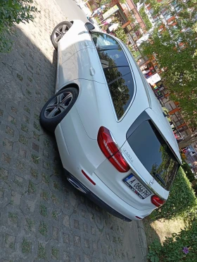 Mercedes-Benz E 220, снимка 4