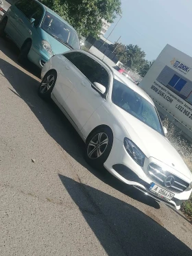 Mercedes-Benz E 220, снимка 6