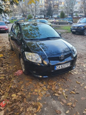 Toyota Auris, снимка 2