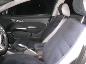 Honda Civic 1.8, снимка 8